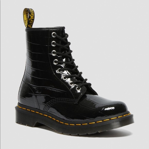 DR. MARTENS 1460 W Black Patent Lamper Croc Emboss Boots - Picture 5 of 16
